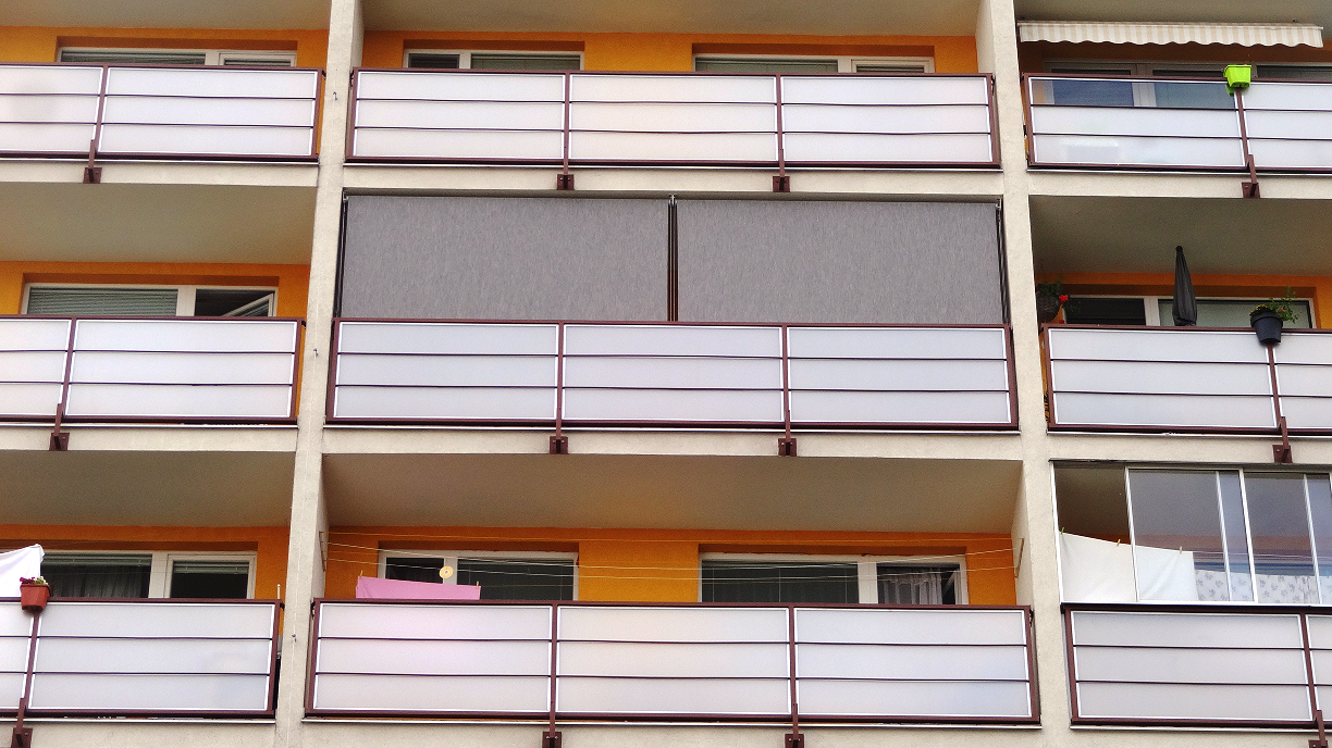 Balkónové clony